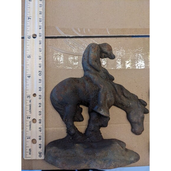 Vintage Native American Indian On Horse End of Trail of Tears Cast Iron Bookends - Picture 3 of 4